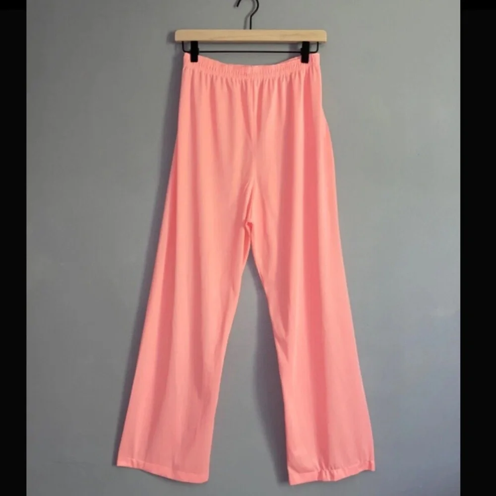 Vintage VANITY FAIR Coral Peach Pajama Set Size Small? Pajamas See Measurements